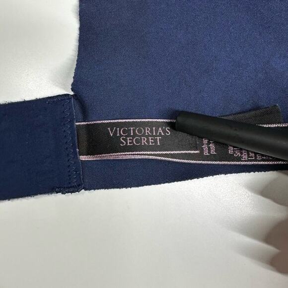 EUC | Victoria’s Secret | Push Up Bra | Blue | Size 32 DDD - Picture 13 of 16